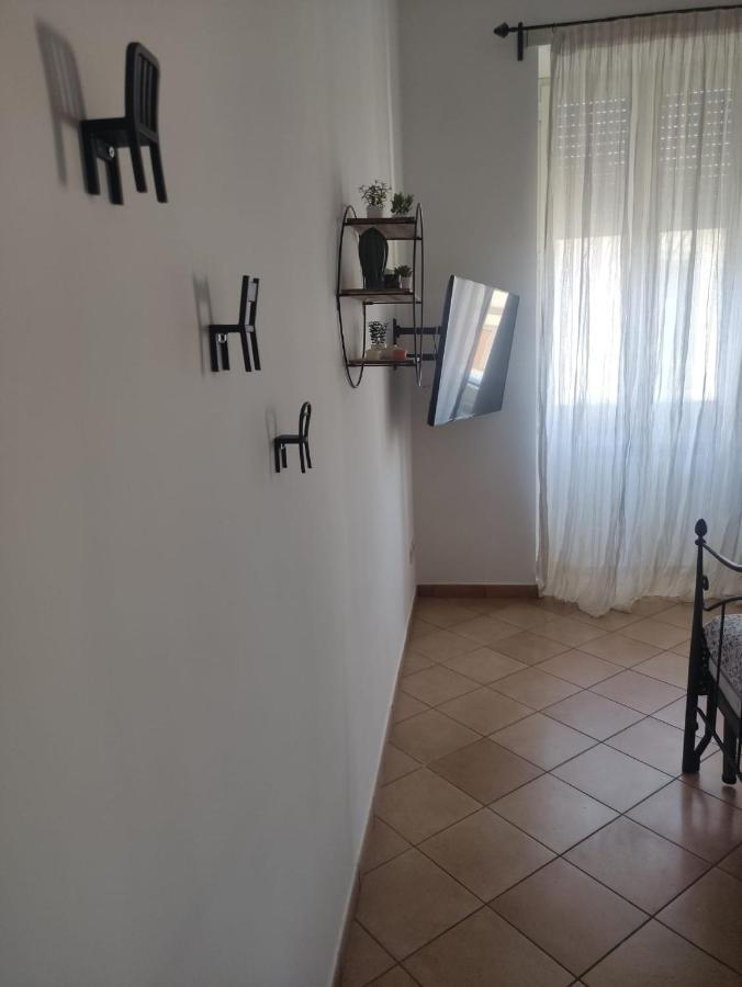 شقة A Casa Justa Holiday House City Center نابولي المظهر الخارجي الصورة